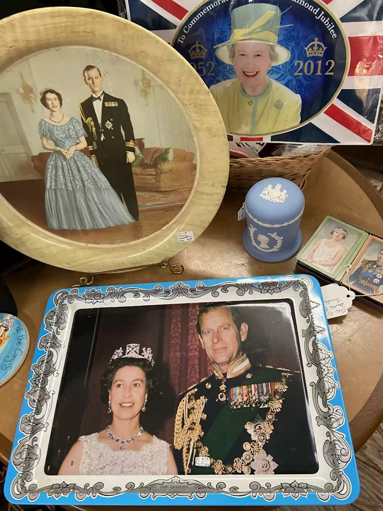 Perspective | The queen may have died but the collectibles she inspired live on