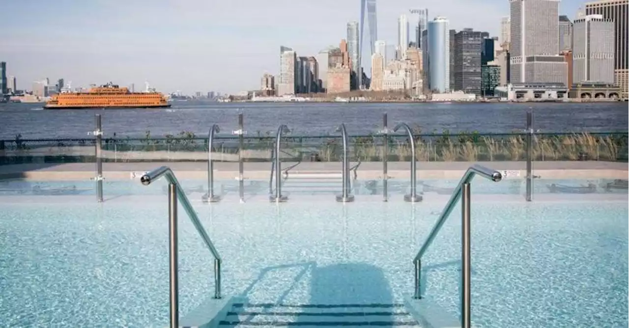 Inedita New York, esplorazioni a pelo d’acqua