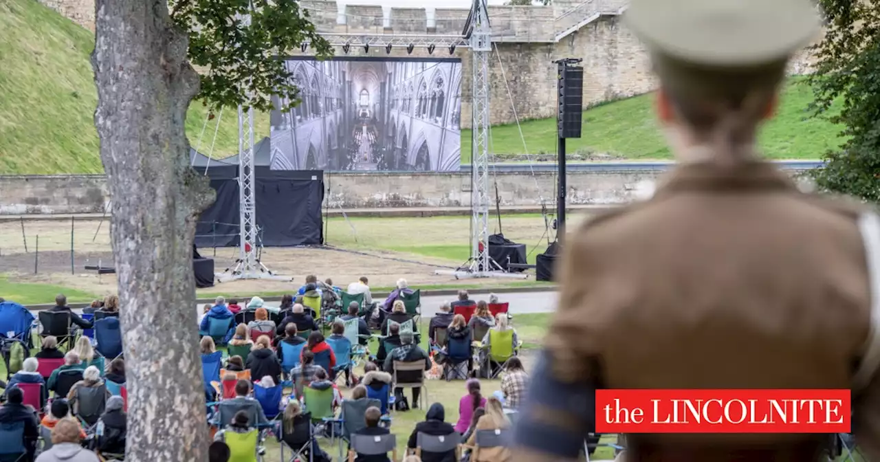 Gallery: The Queen's funeral brings hundreds to Lincoln Castle and Cathedral