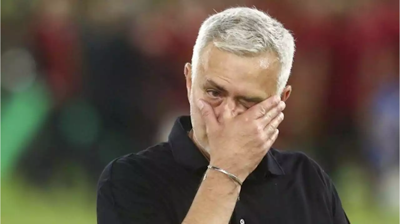 Jose Mourinho Suruh Pemain AS Roma Lebih Sering Diving: Jadilah Badut