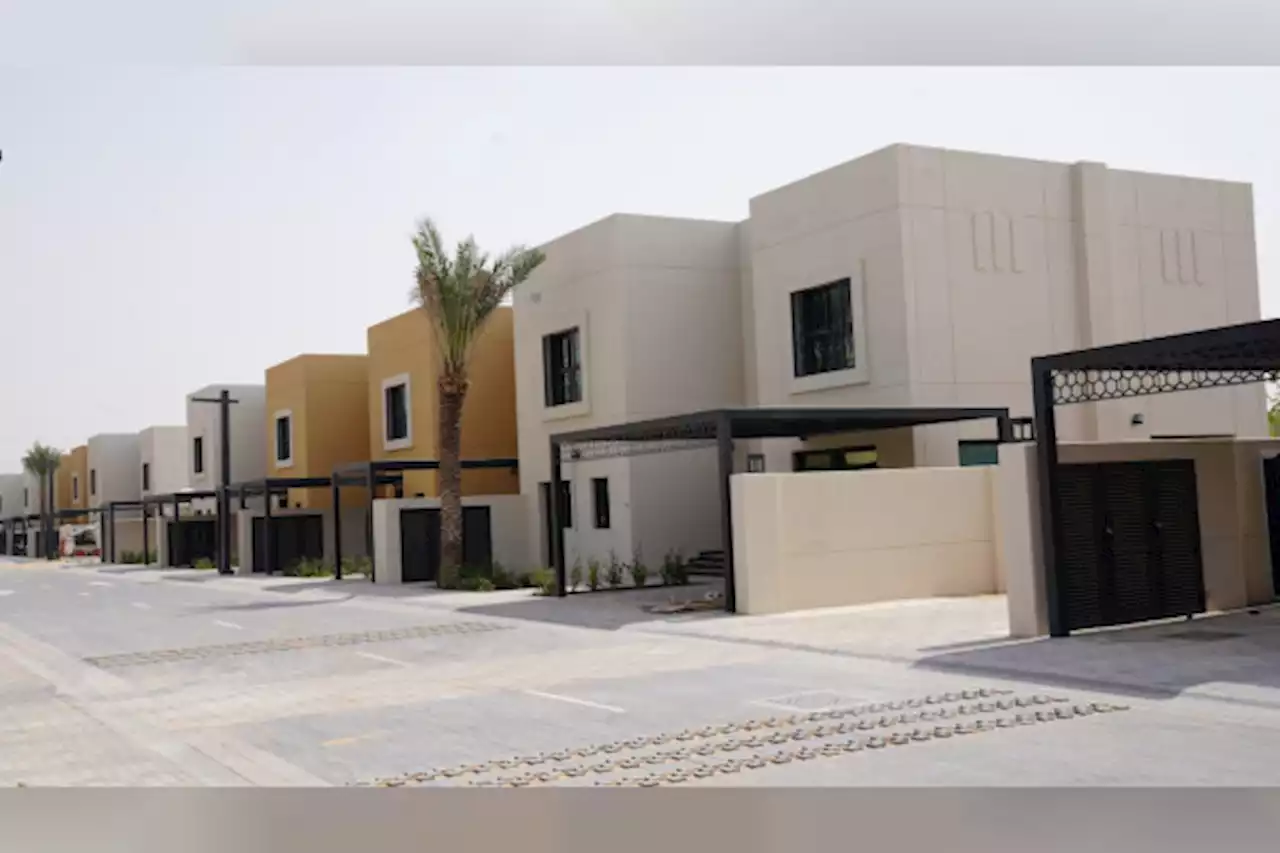 بدء تسليم المرحلة الأولى من الوحدات السكنية في أول مُجَمّع سكني مستدام بالشارقة