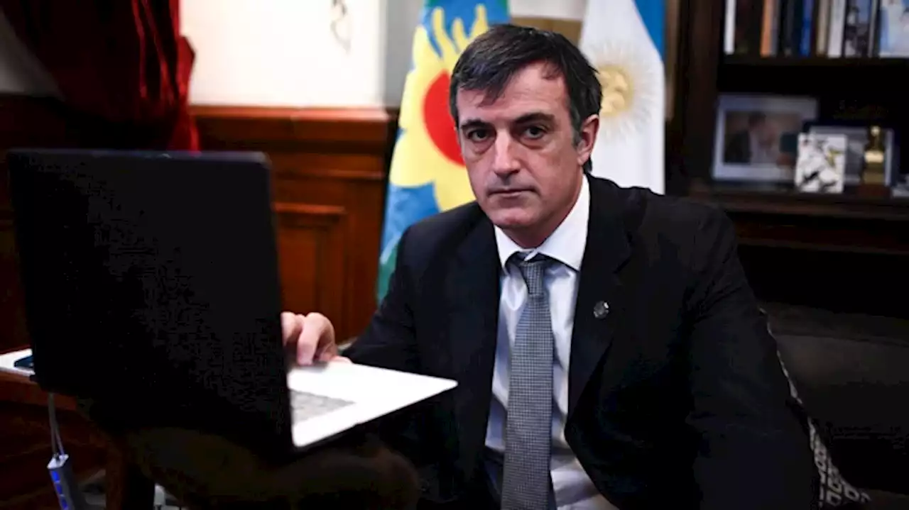 Esteban Bullrich continúa 'estable' en la unidad de cuidados intensivos