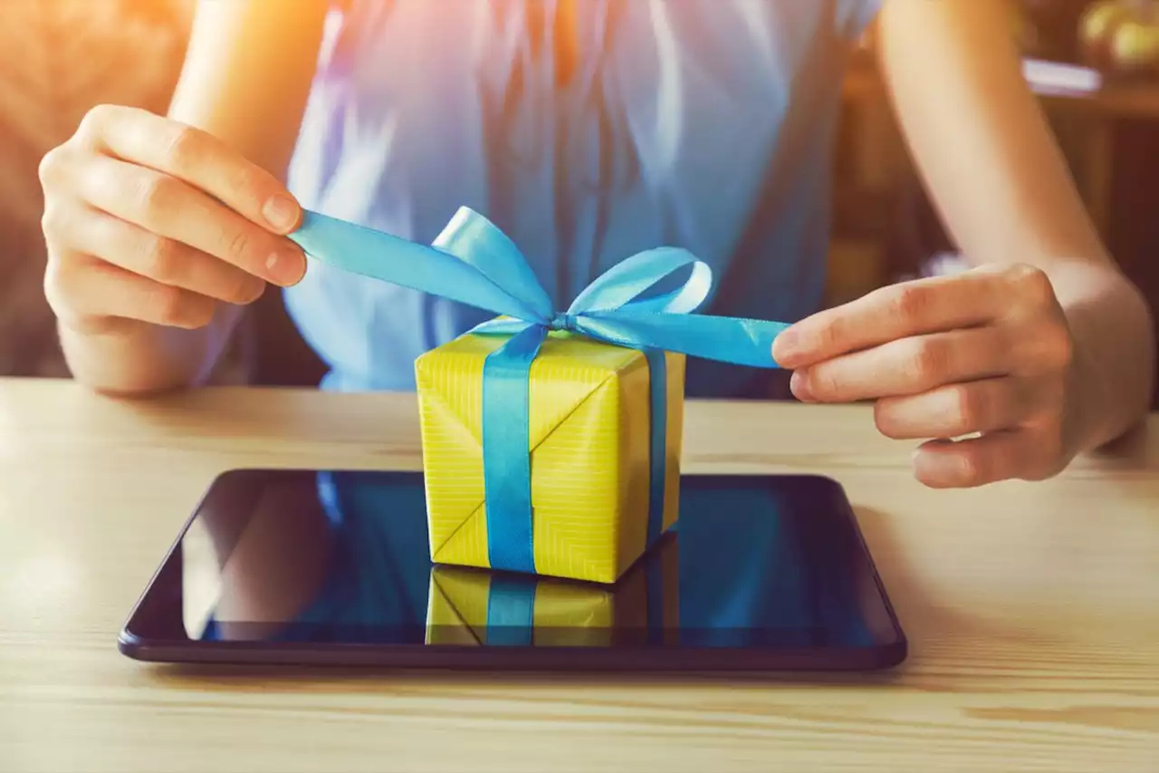 10 Stores That Give You Free Stuff on Your Birthday — Best Life