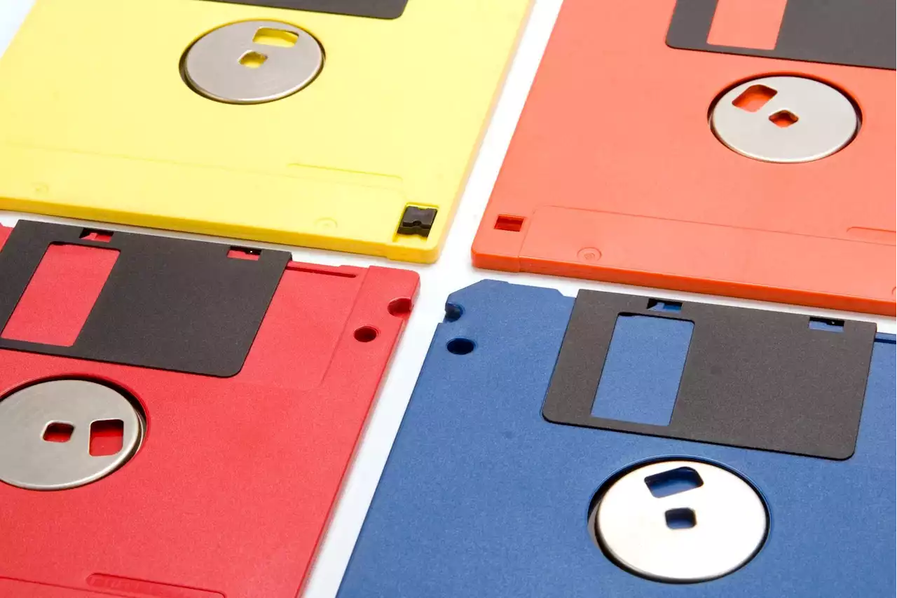 Floppy disks are finally on the way out in Japan ... maybe | Digital Trends