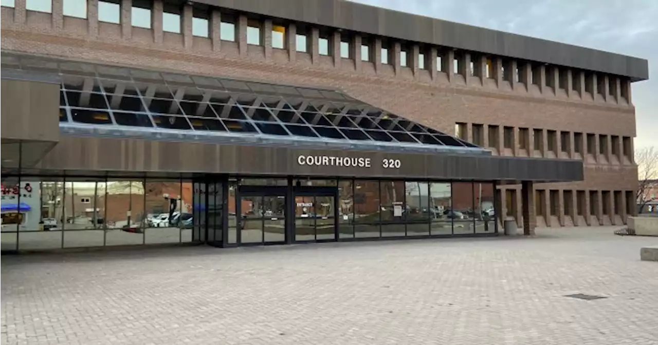 Defendant in Lethbridge careless driving trial testifies - Lethbridge | Globalnews.ca