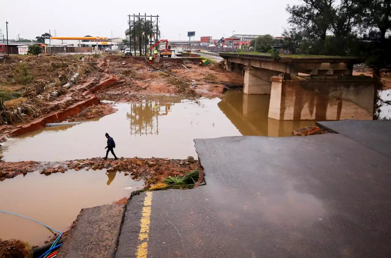 Santam weathers the storms