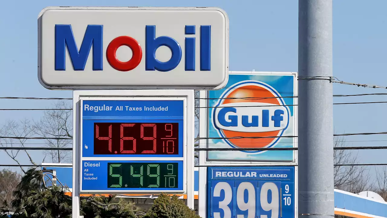 A 79th Consecutive Day of Gas Price Declines Means Relief at the Pump for Many Labor Day Drivers