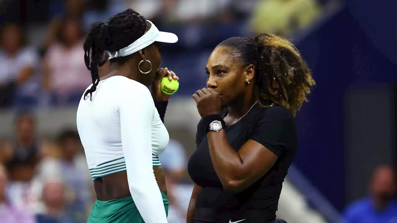 Serena, Venus Williams Fall in First Round of Doubles at US Open