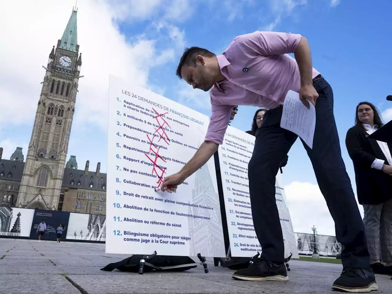 Parti Québécois campaigns for sovereignty ... in Ottawa