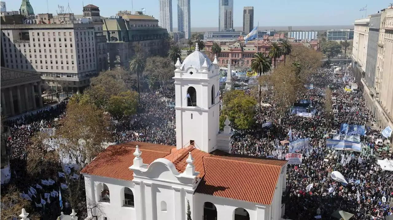 Vivo | Marcha en apoyo a Cristina Kirchner: el Gabinete irá al acto en Plaza de Mayo