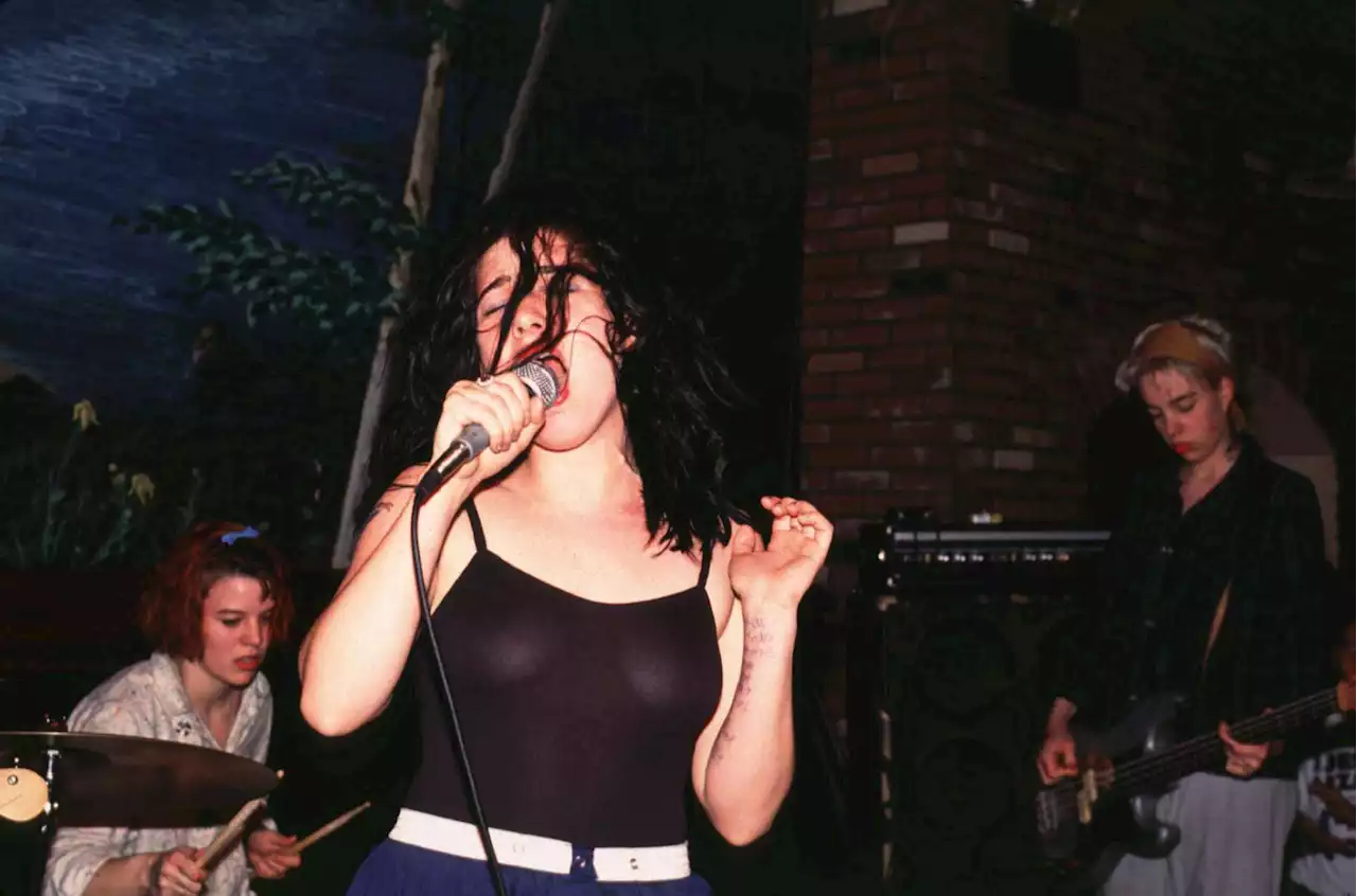 The 20 Best Riot Grrrl Songs