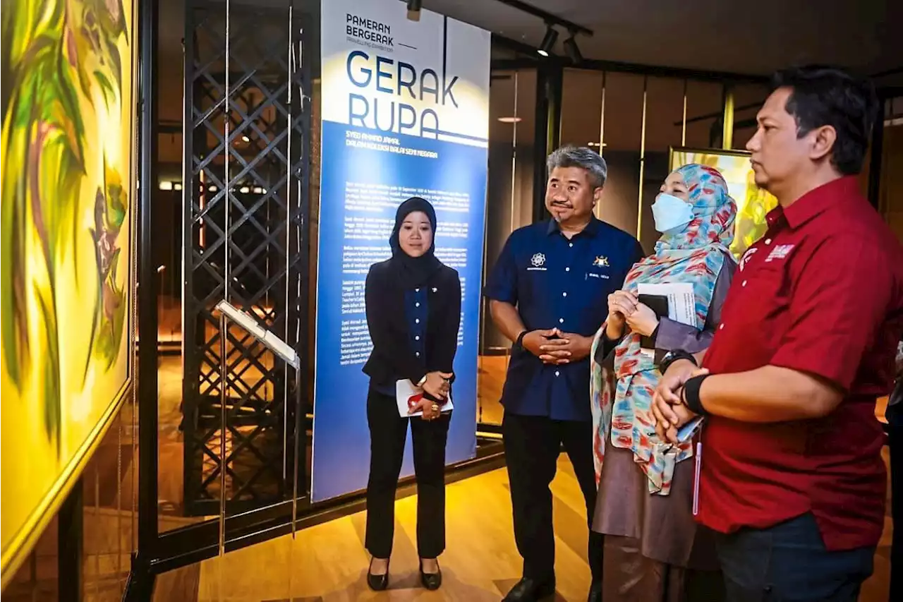 National art laureate’s works on display in Johor Baru