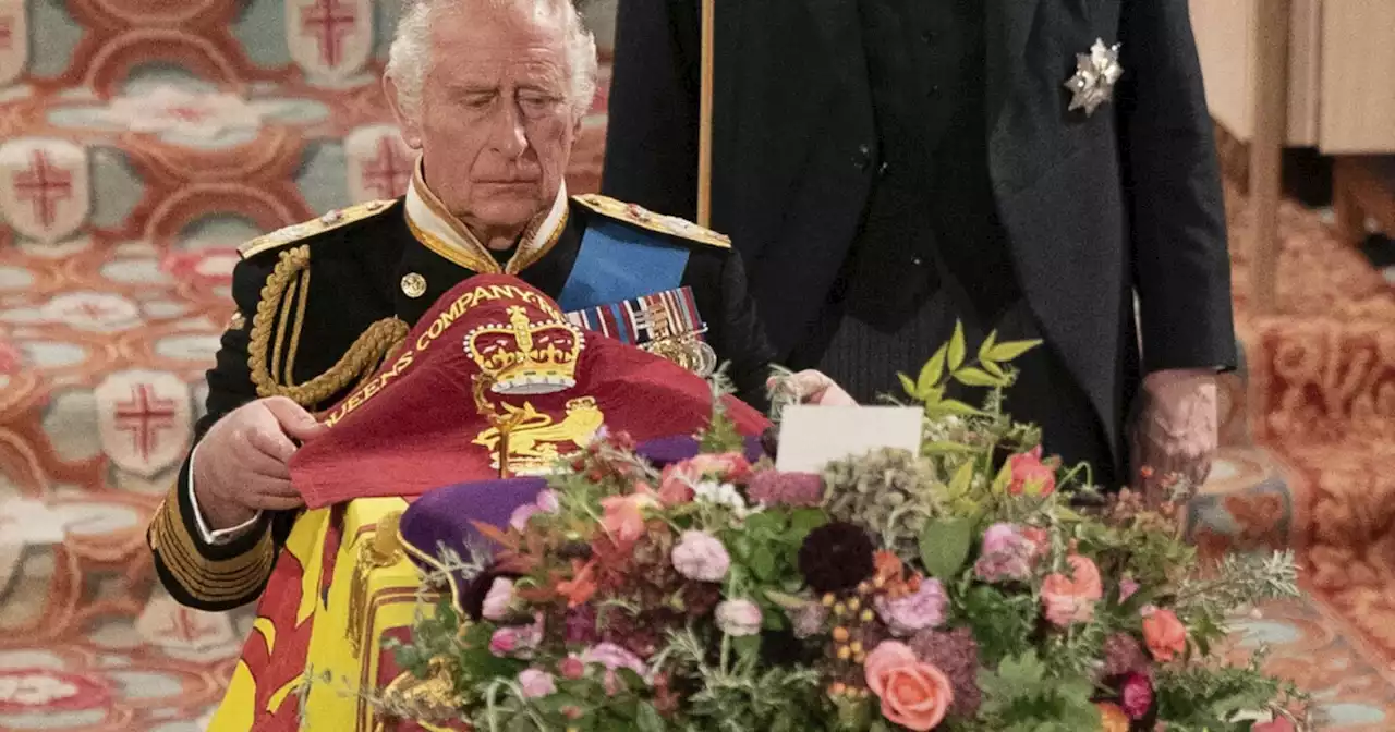 Royal Family pays final tribute to the queen