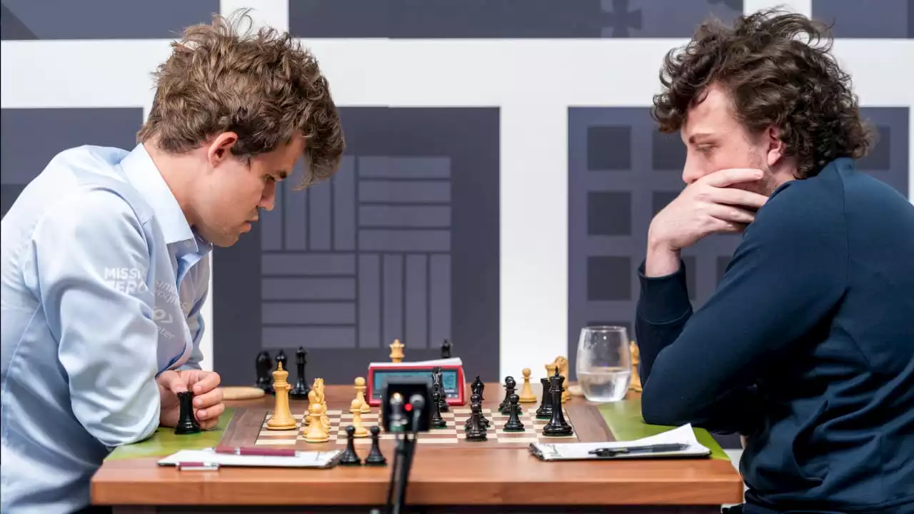 Schach-Drama um Magnus Carlsen geht weiter: Er gab nach zwei Zügen auf!