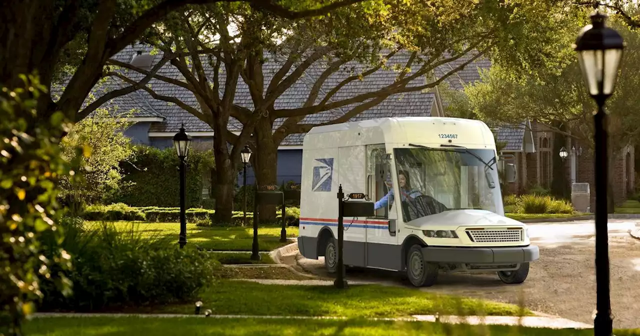 Working For Chicago: USPS hosting job fair in Rogers Park