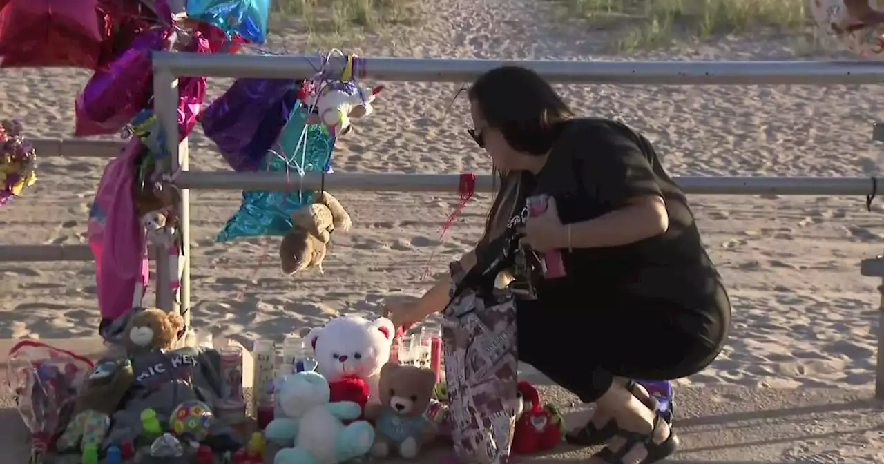 Funeral held for 4-year-old Liliana Merdy, 1 of 3 children allegedly drowned by their mother Erin Merdy on Coney Island