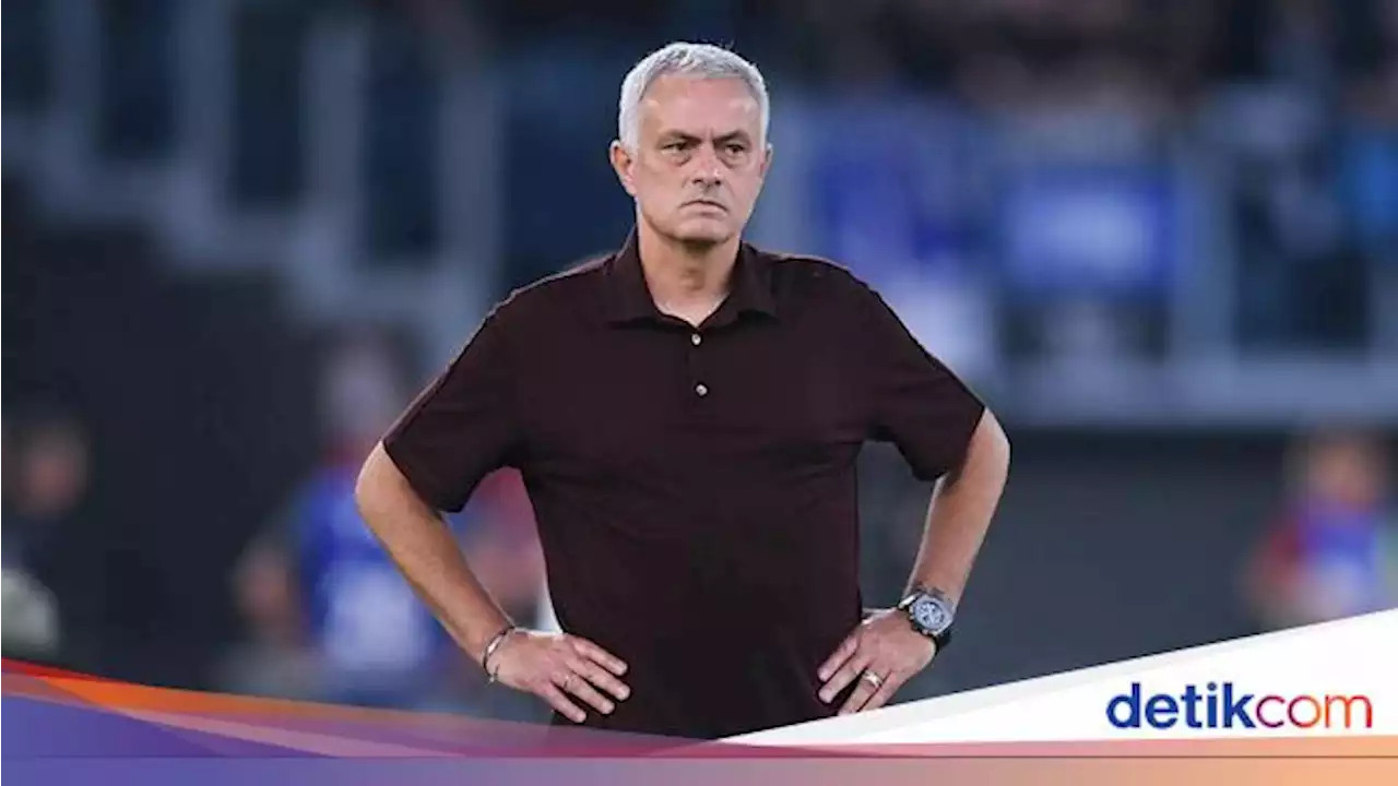 Pantas Saja Mourinho Frustrasi, AS Roma Begitu sih...