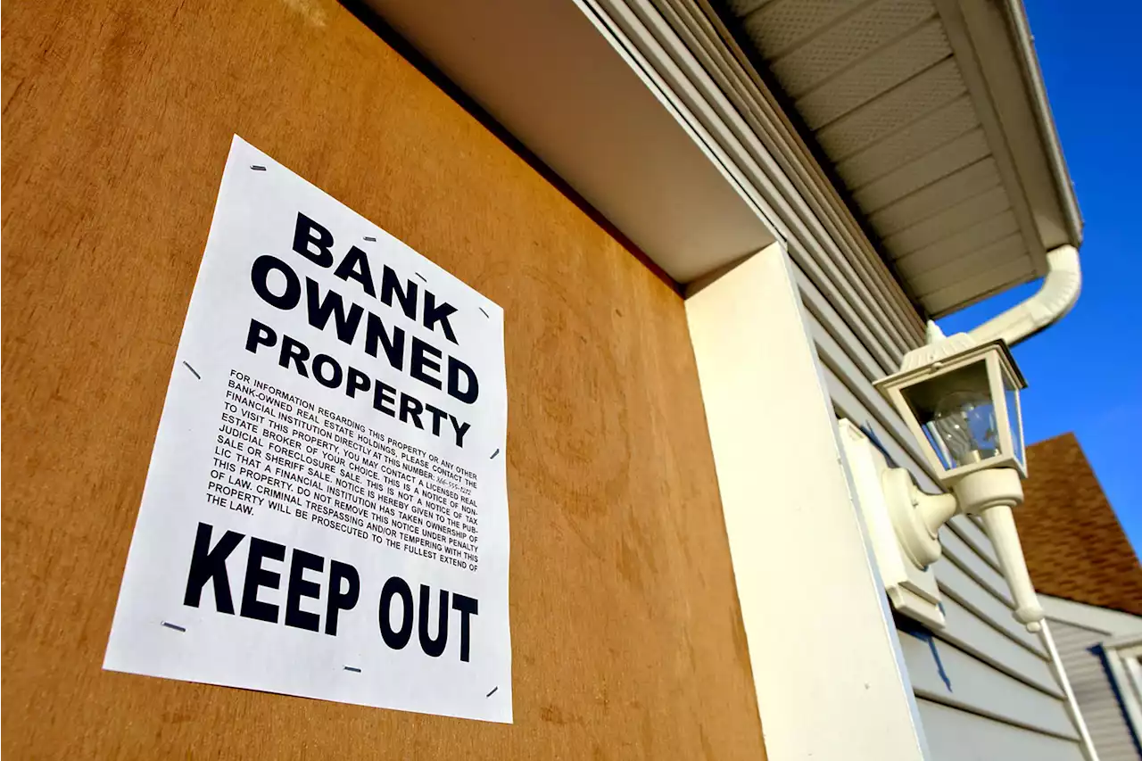 Foreclosures rising in Bexar County as housing market slows