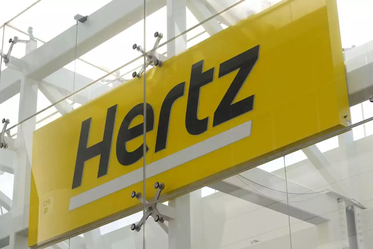 Hertz to order up to 175,000 electric vehicles from GM over next five years