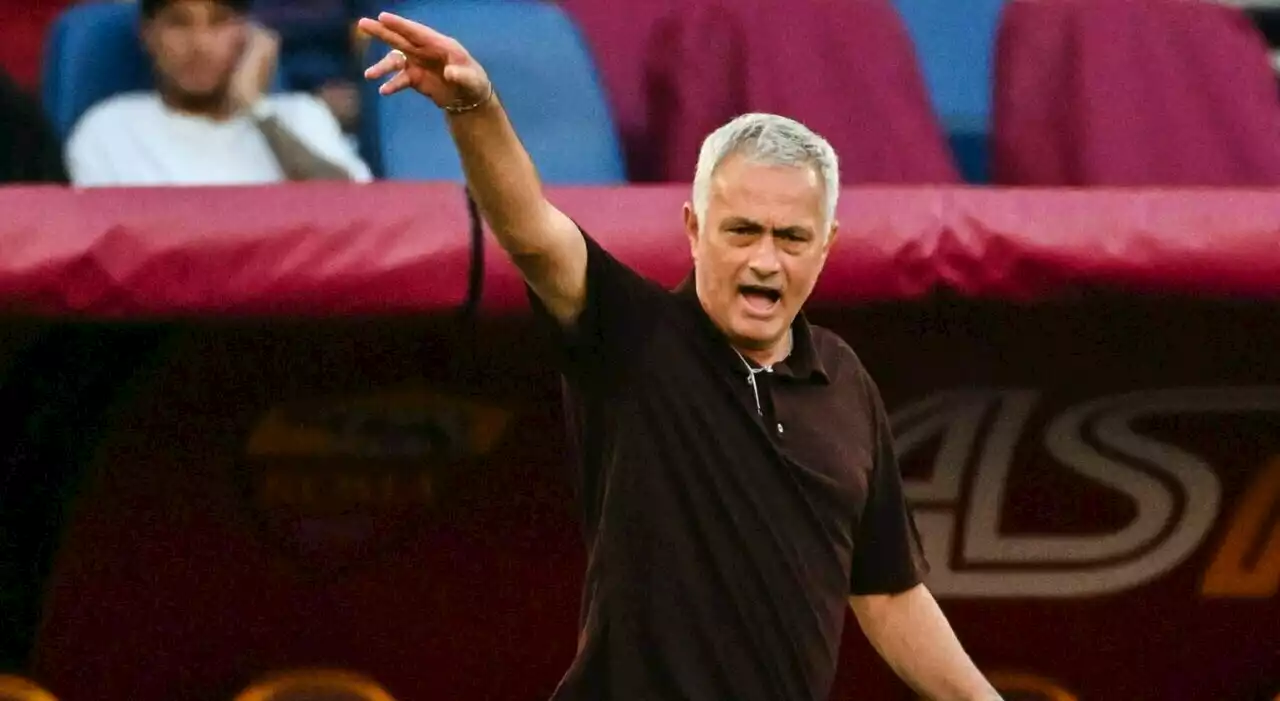 Roma, una giornata di squalifica per José Mourinho