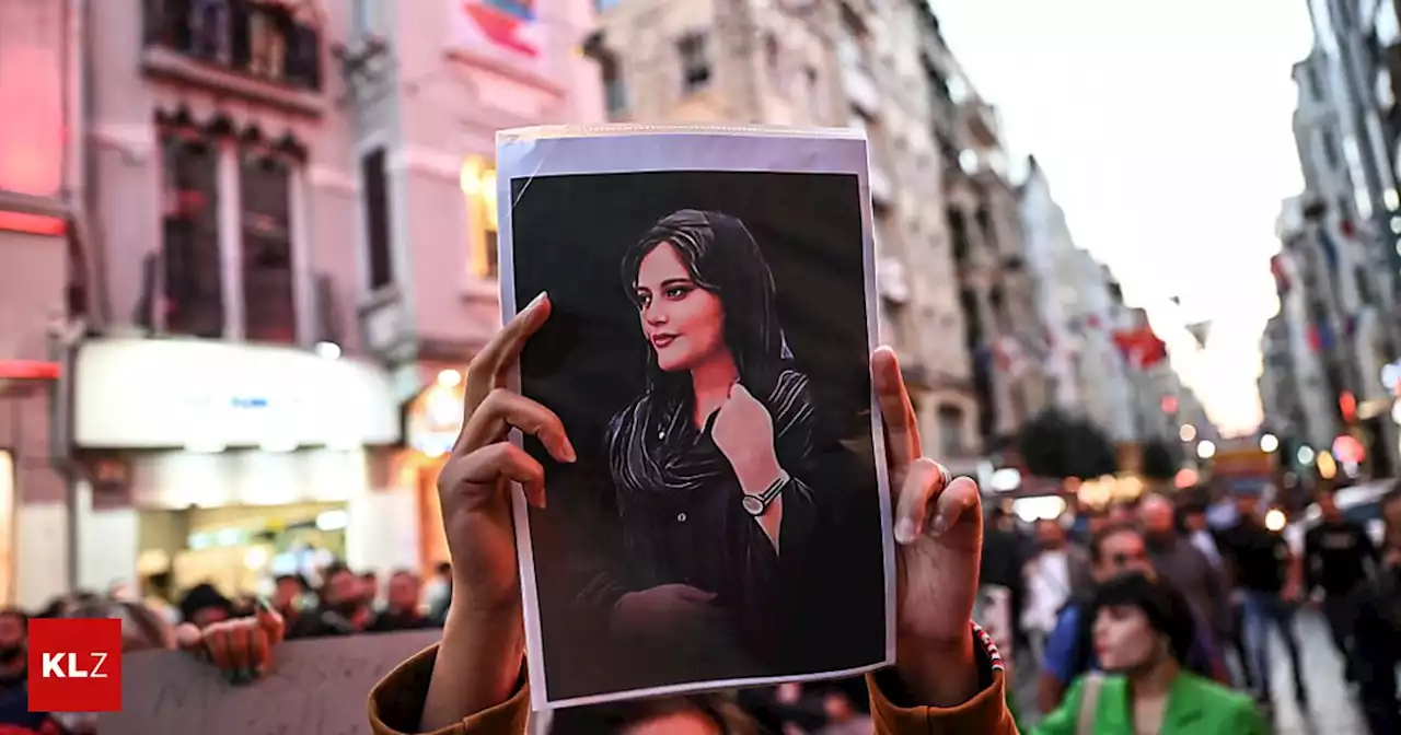 Nach Tod einer 22-Jährigen: Drei Tote nach Protesten im Iran | Kleine Zeitung