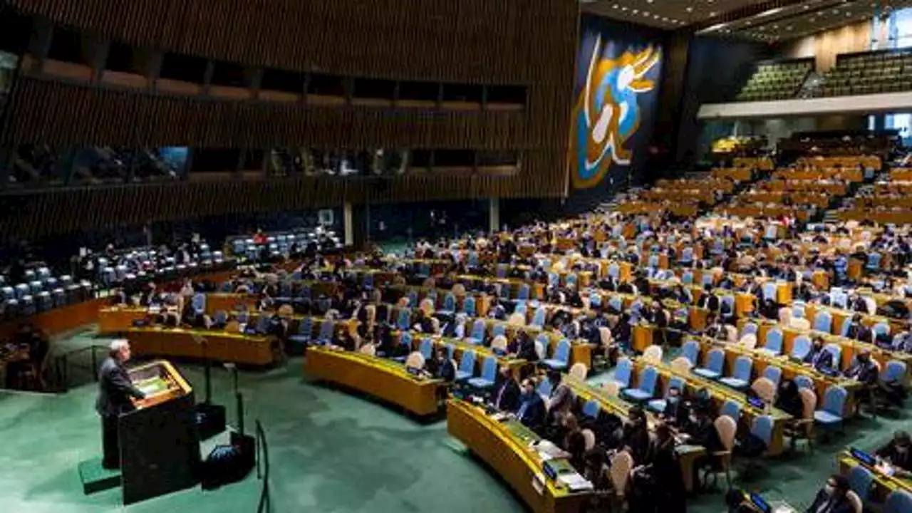 Assemblea generale Onu, Guterres: “Il mondo è nei guai, non possiamo andare avanti così”. E avverte: “Sarà l’inverno del malcontento”. Alle 19 atteso il discorso di Putin