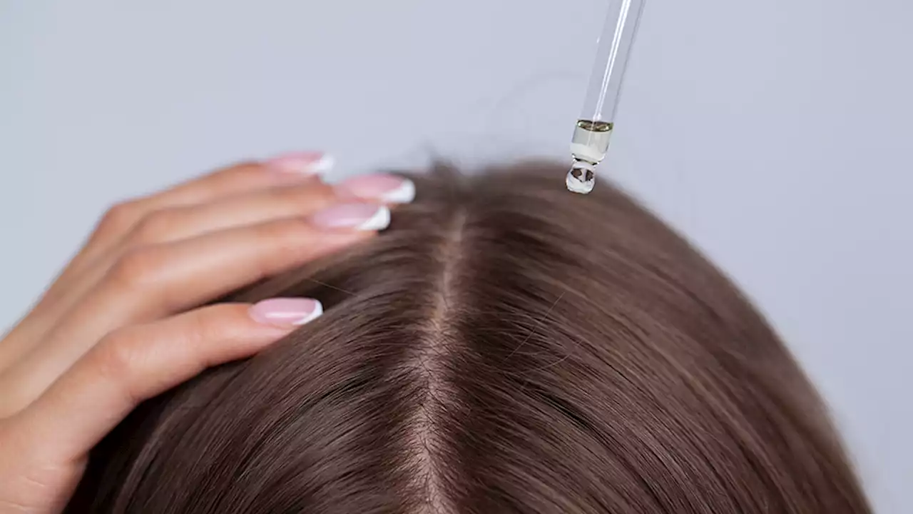 This Bestselling Scalp Treatment ‘Instantly’ Made a ‘Significant Change’ In Shoppers’ Dryness & Itchiness