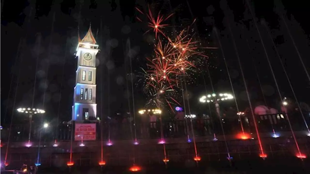 BMKG dan Pemkot Bukittinggi Kalibrasi Tanda Waktu Jam Gadang