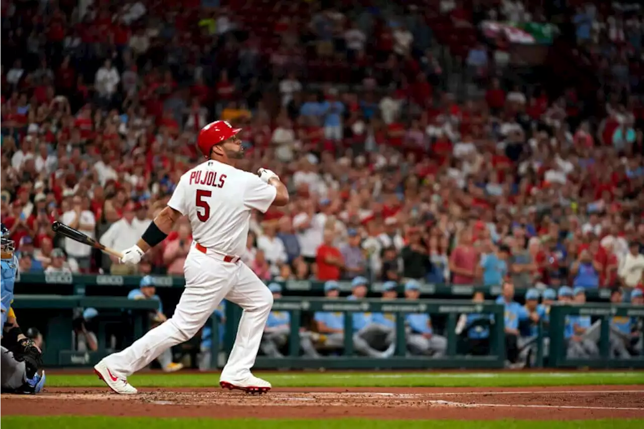 How Cardinals broadcasters prepare for Albert Pujols' milestone moments