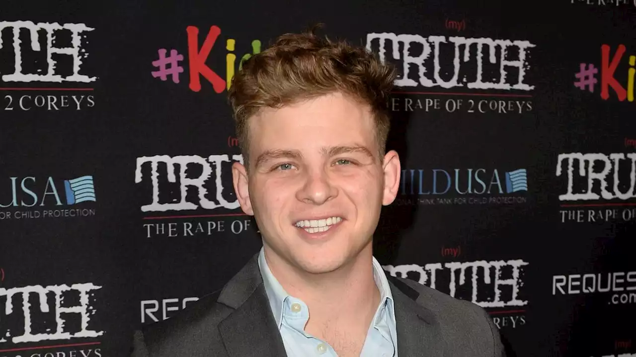 Jonathan Lipnicki stopped acting for a while because he was bad at it