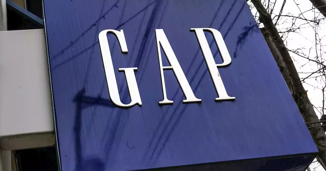 Gap cuts 500 corporate jobs as profits dwindle