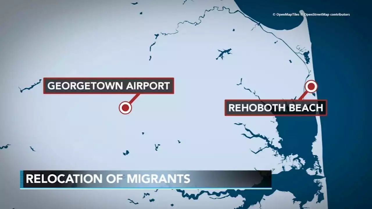 Small Delaware airport prepares for migrants in political showdown