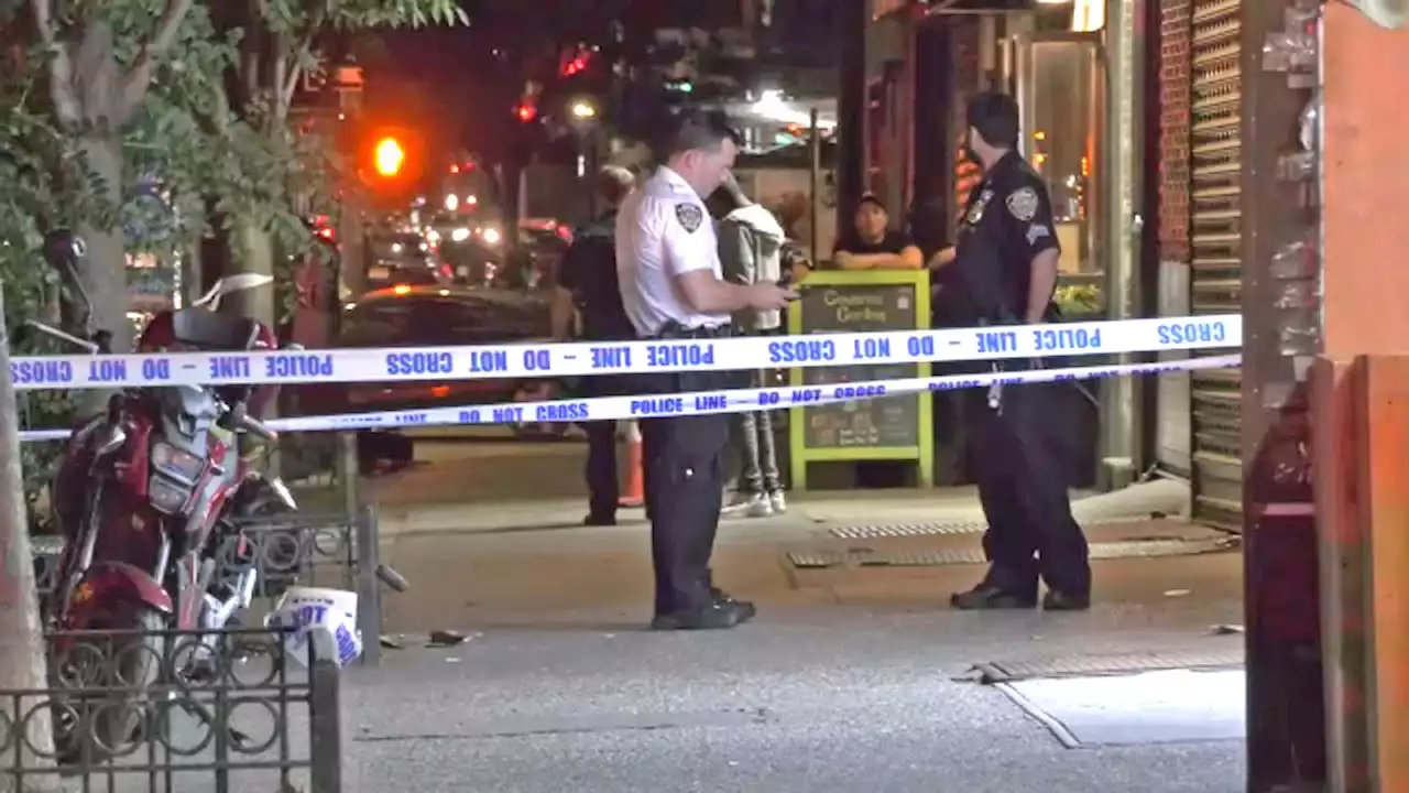 Man fatally stabbed in dispute outside Brooklyn smoke shop