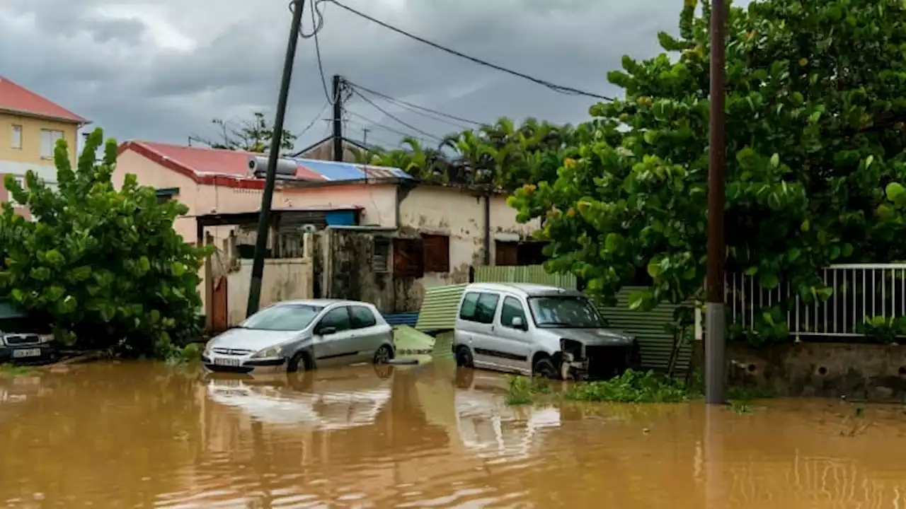 L'ouragan Fiona dans les Caraïbes élevé à la catégorie 4