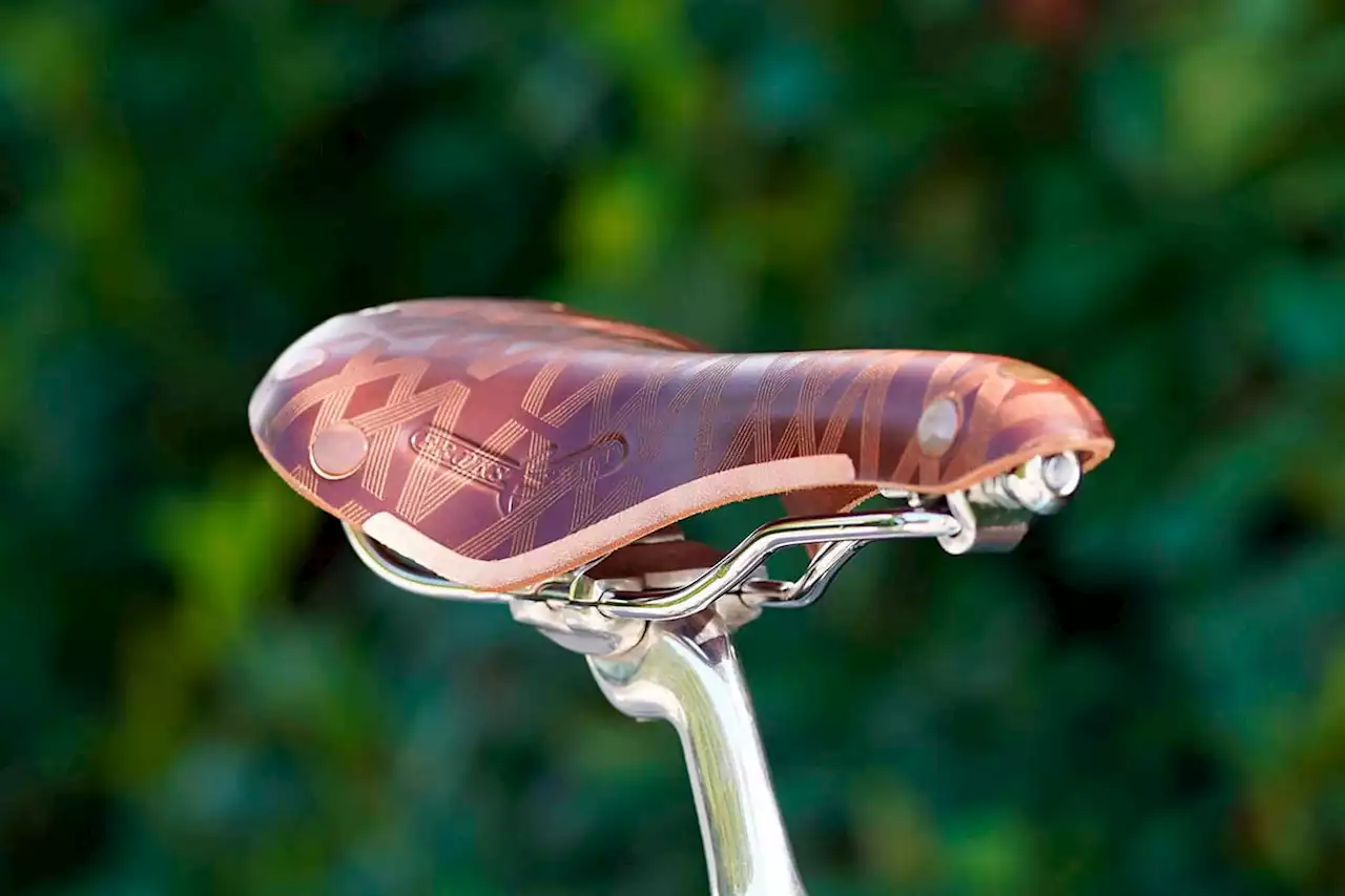 Brooks Swift Eroica XXV celebrates 25 years of retro road rides with limited edition leather saddle