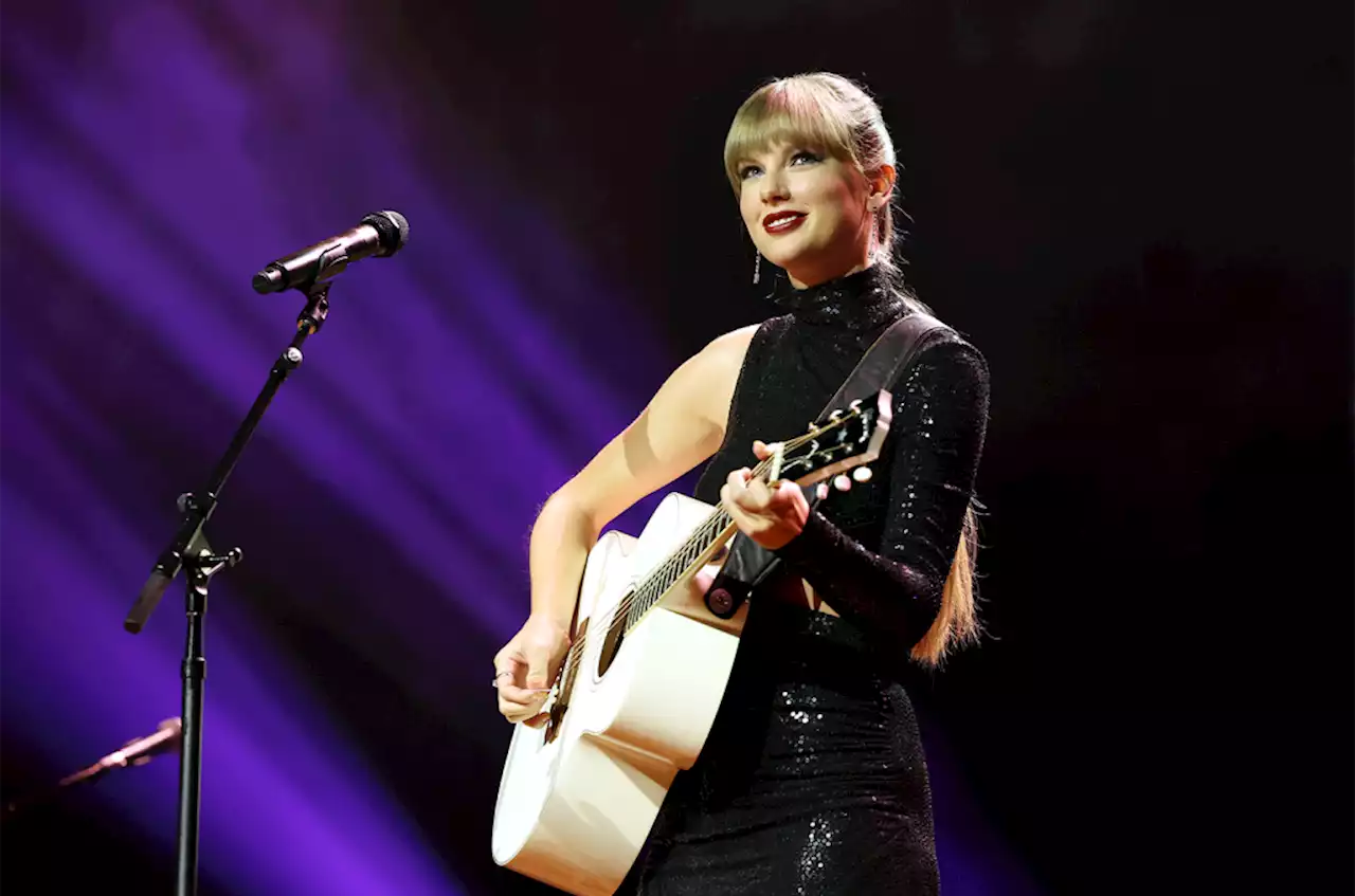 Taylor Swift Accepts Songwriter-Artist of the Decade Honor at Nashville Songwriter Awards: Read Her Full Speech