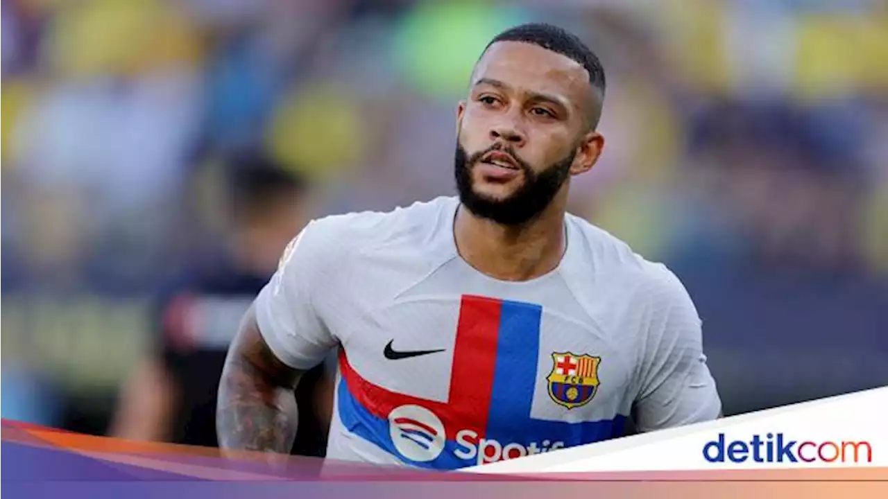 Usai Pique, Depay Juga Keluhkan Minimnya Kesempatan Main di Barca