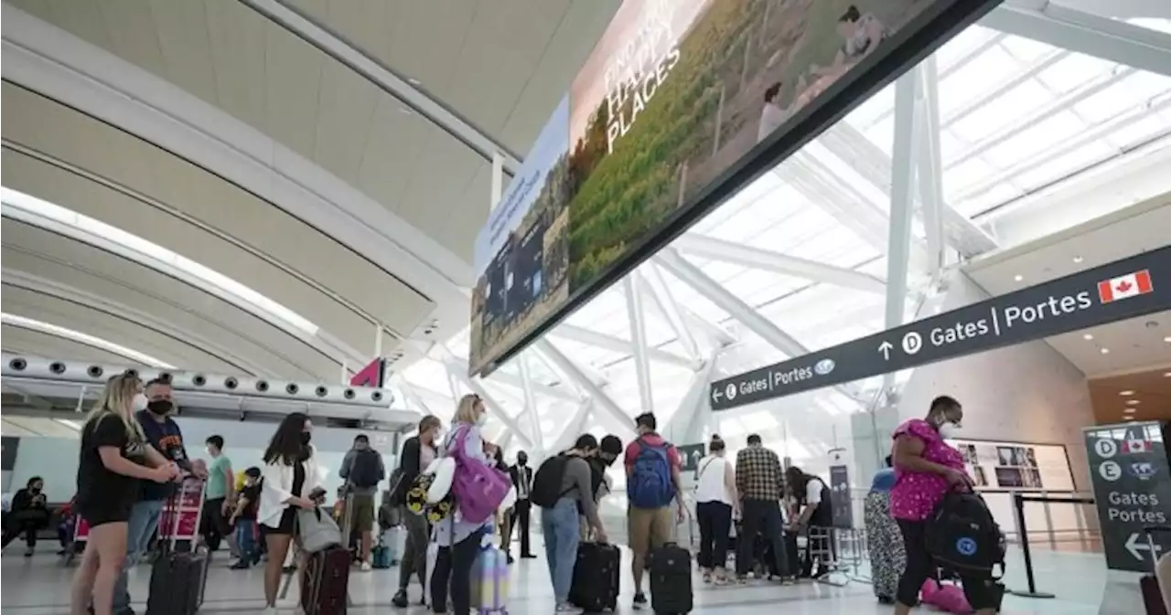 Toronto’s Pearson Airport ranks low in customer satisfaction for 2nd straight year: survey | Globalnews.ca