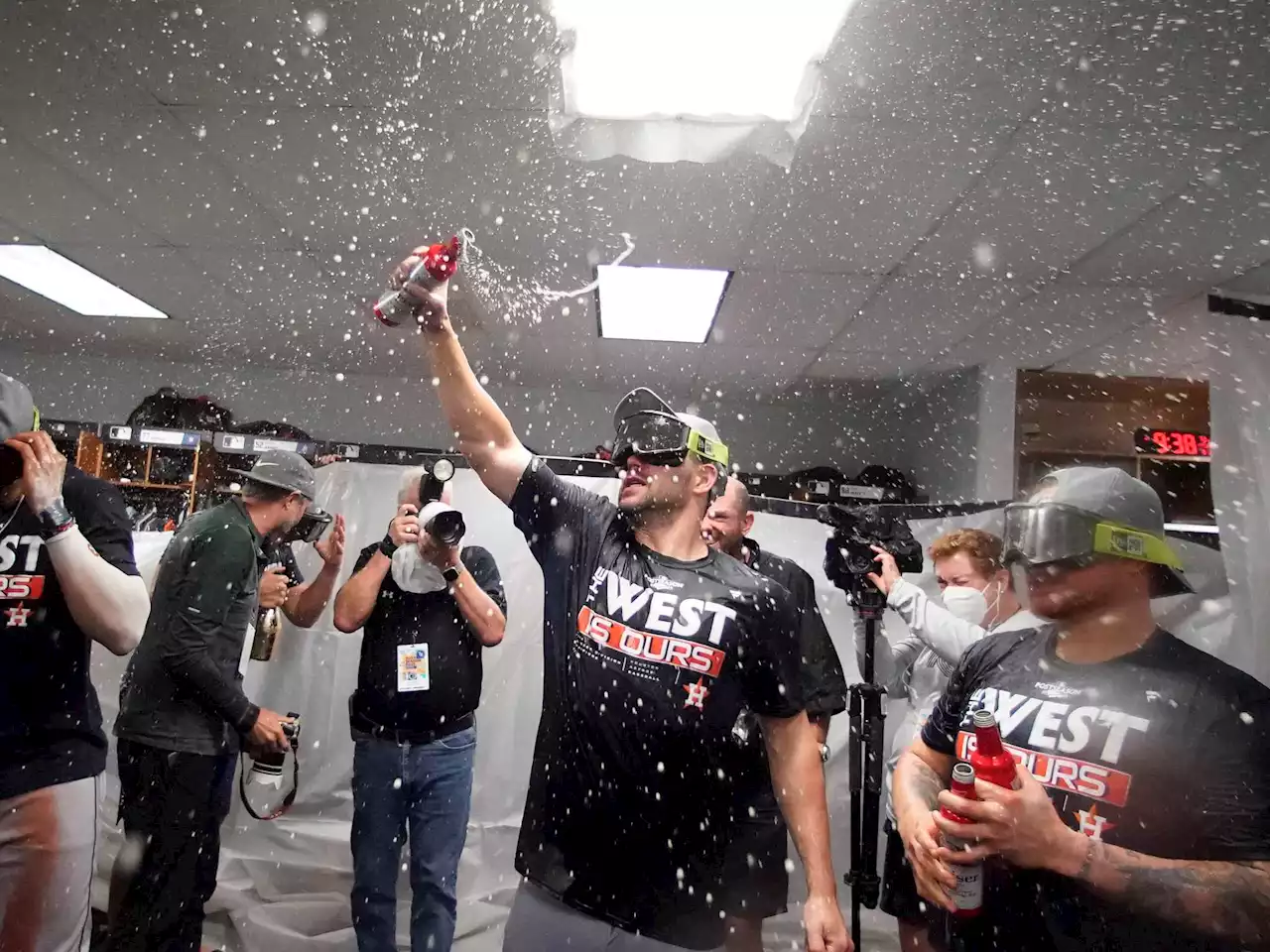 How Astros players celebrated AL West title on their personal Instagram pages