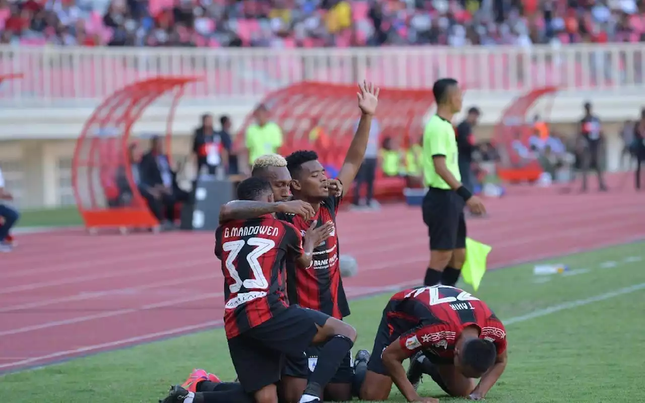 Yan Mandenas Soroti Produktivitas Gol Skuad Persipura