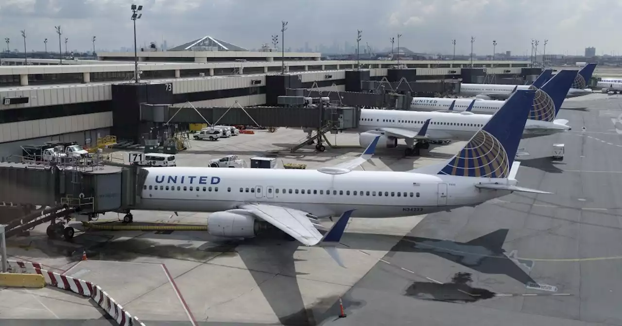 United forced to ground some planes that missed inspection