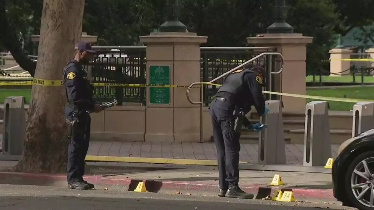 2 men shot, 1 fatally, outside of Oakland City Hall