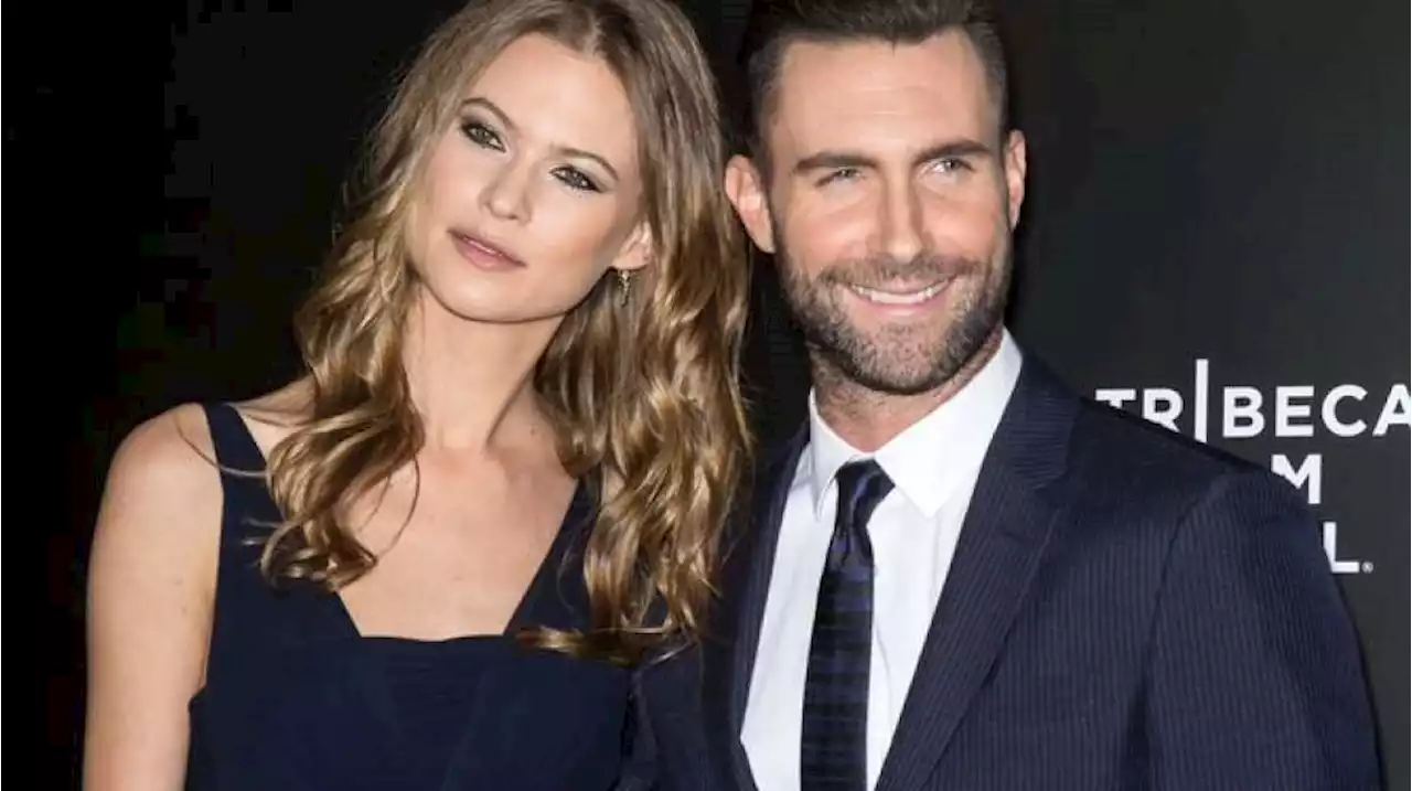 Behati Prinsloo Respons Kabar Adam Levine Selingkuh, Kecewa Banget!