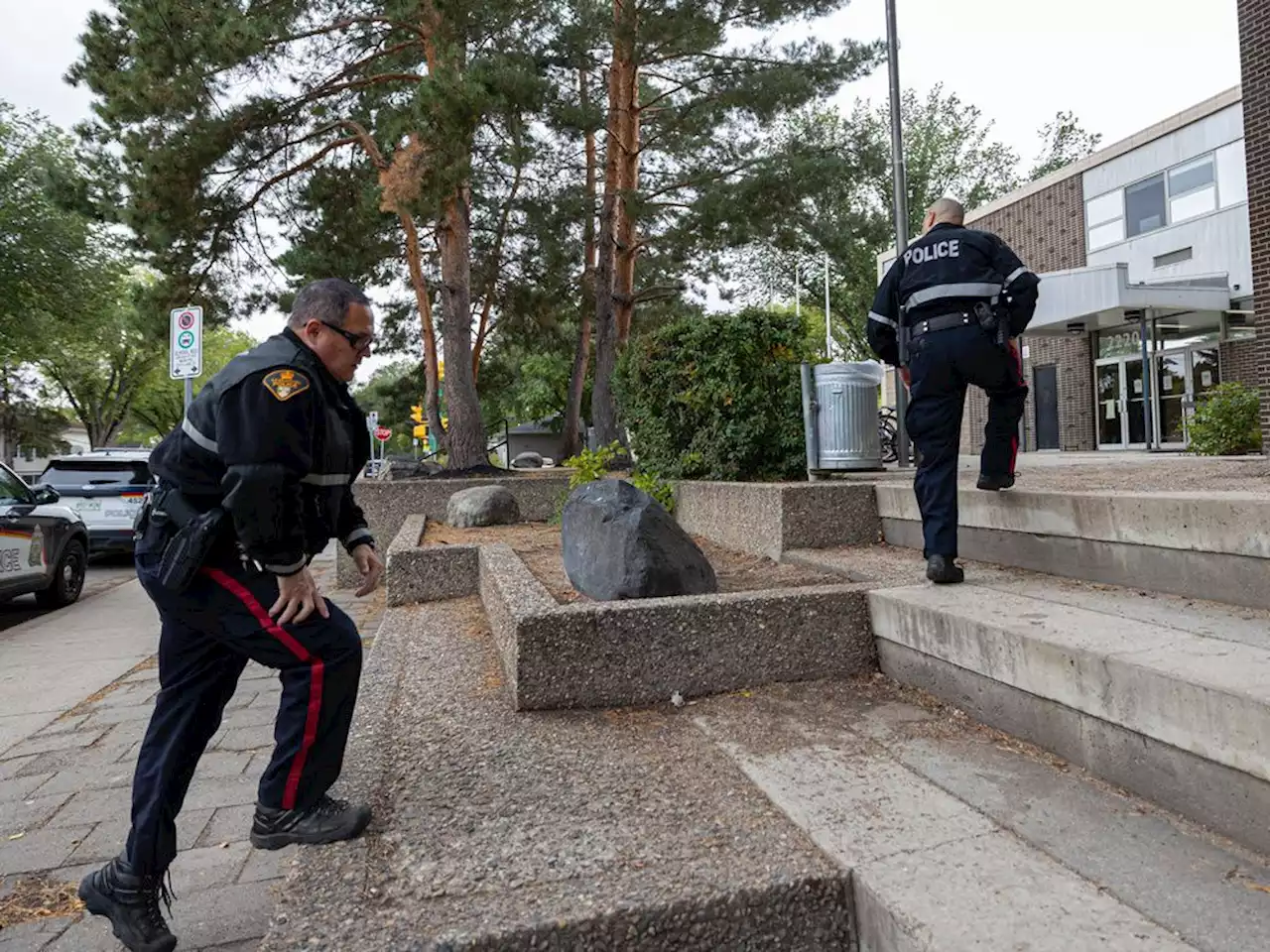 Teen arrested after Saskatoon high school locked down due to firearm threat