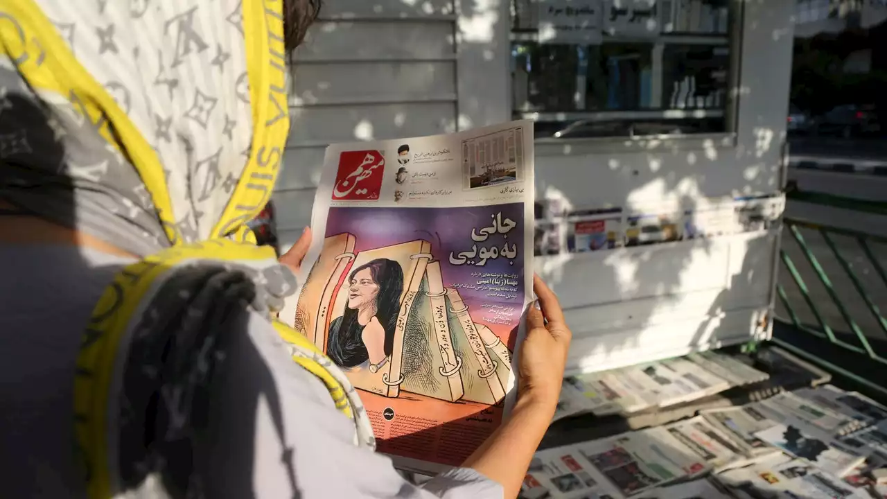 Nach dem Tod von Mahsa Amini: Darum schneiden sich Frauen im Iran die Haare ab