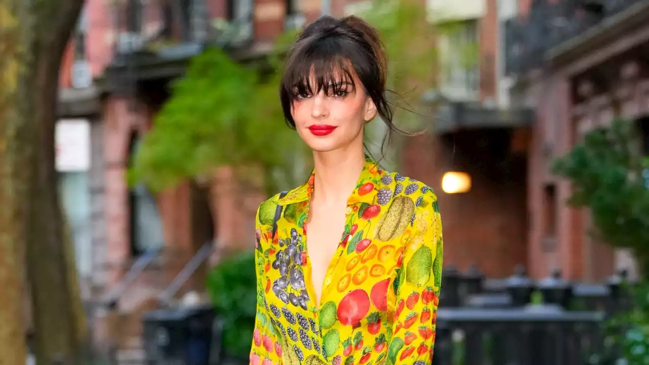 I’m Loving Emily Ratajkowski’s Vintage Style Renaissance