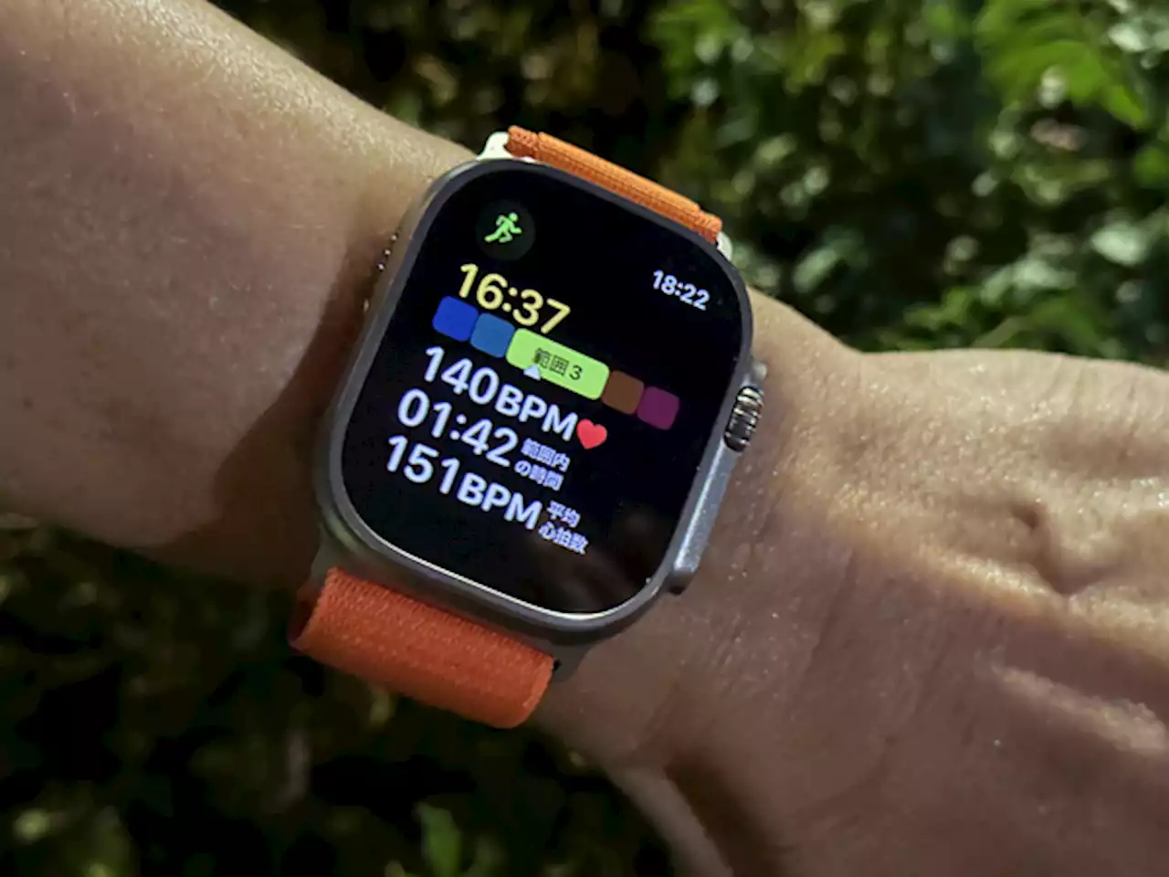 【先行レビュー】タフなApple Watch Ultra、公称スペック36時間バッテリーに偽りなし - 週刊アスキー