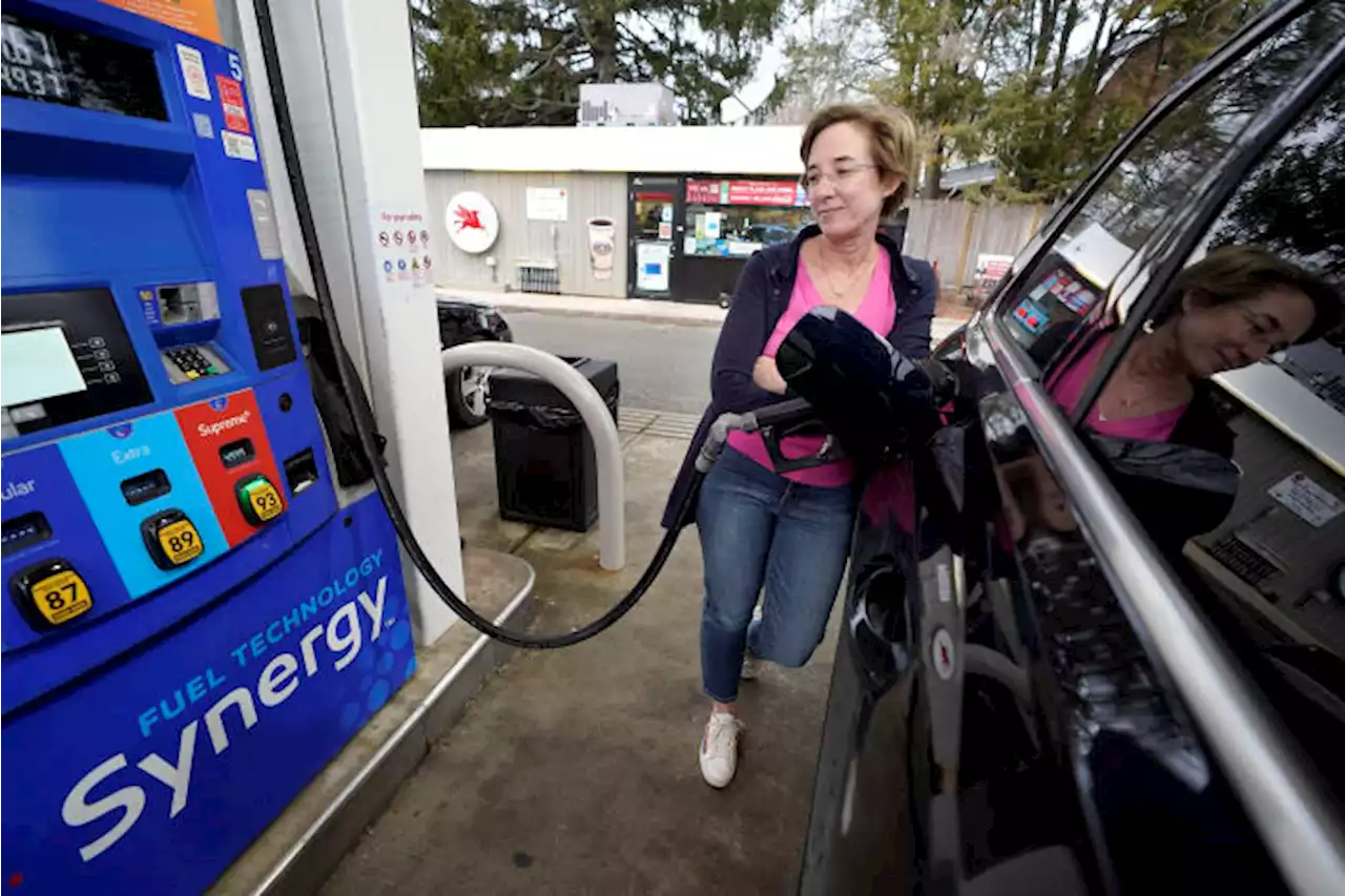 US gas prices tick up, ending 99-day streak of lower costs