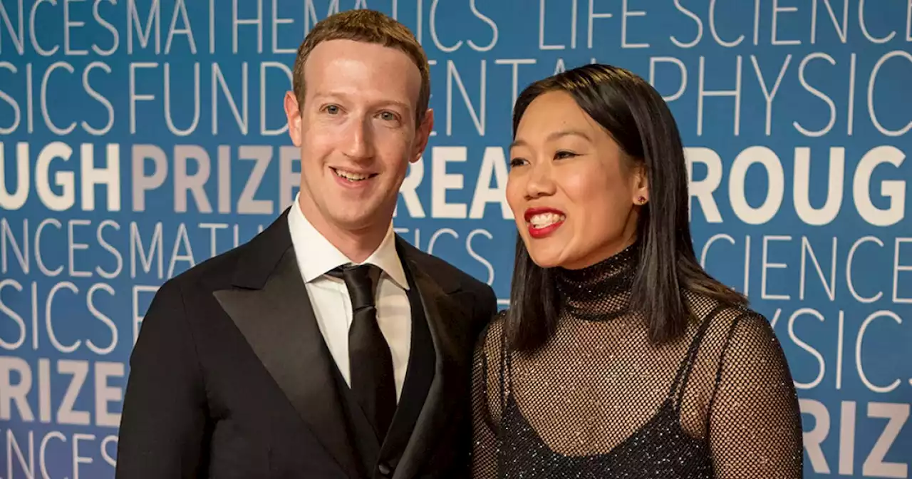 Mark Zuckerberg announces wife is pregnant with 3rd child