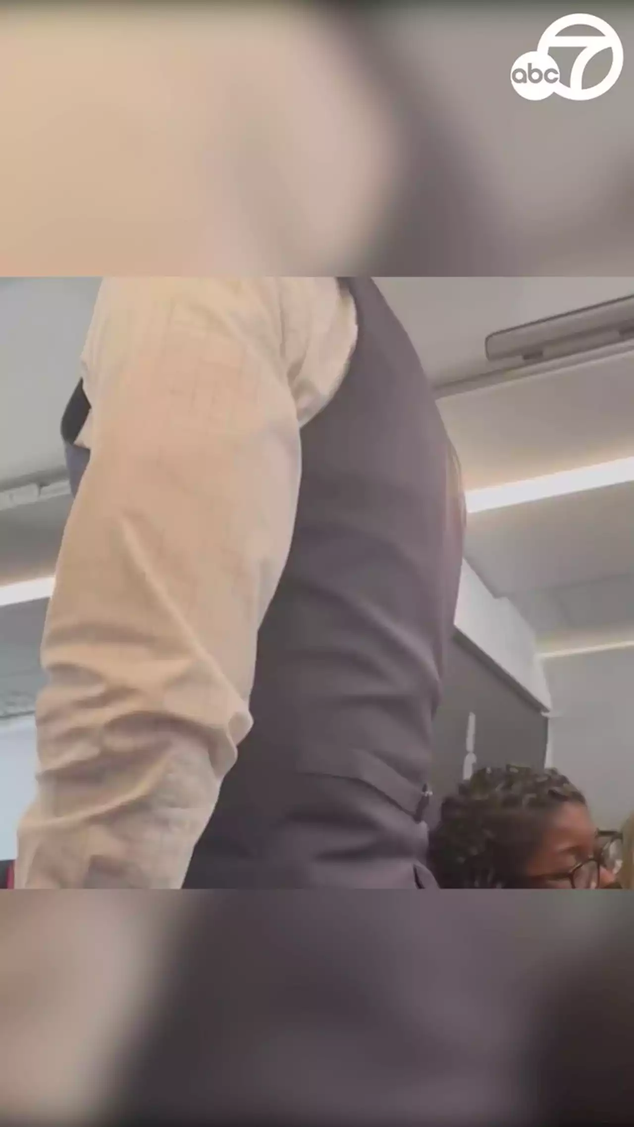 OC man federally charged after video shows him punching attendant during LAX-bound flight, DOJ says